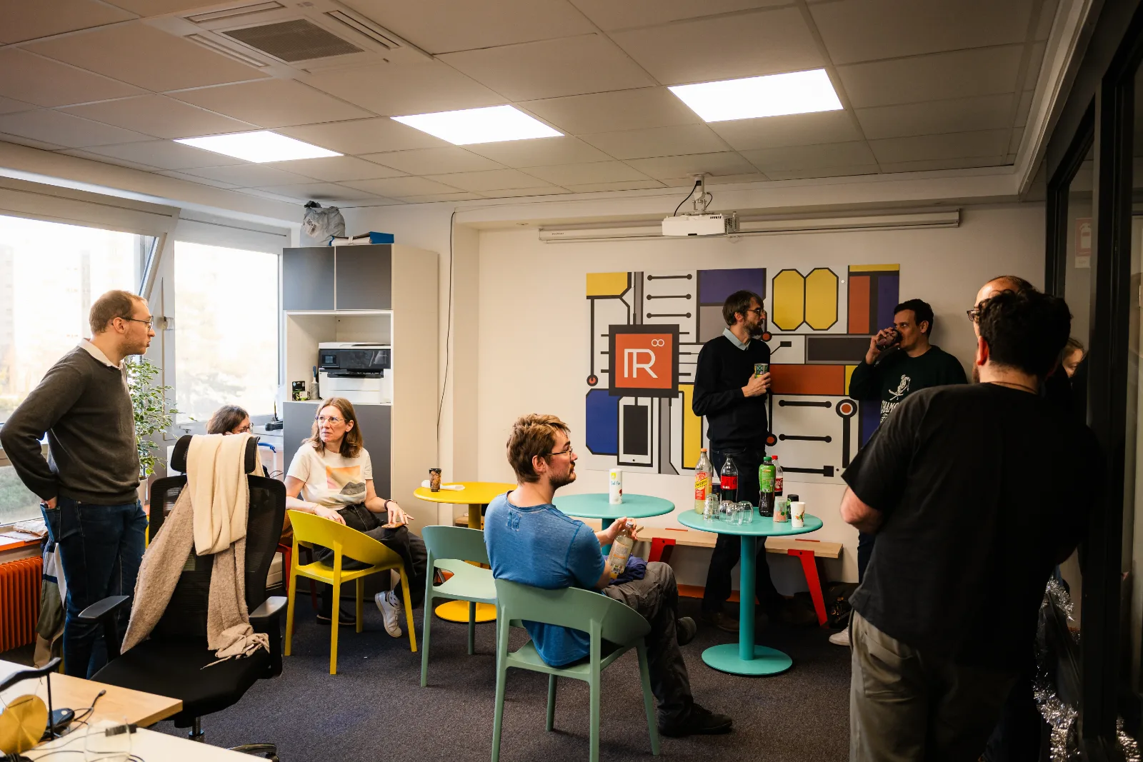Échanges dans les bureaux de Reboot Conseil